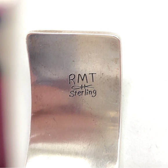 Vintage Roderick Tenorio Sterling Silver Bear Cuff - Picture 13 of 14